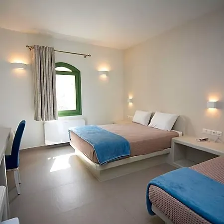 Hotel Pelican Fira (Santorini)