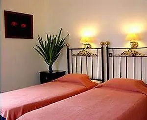 Pelican 3*