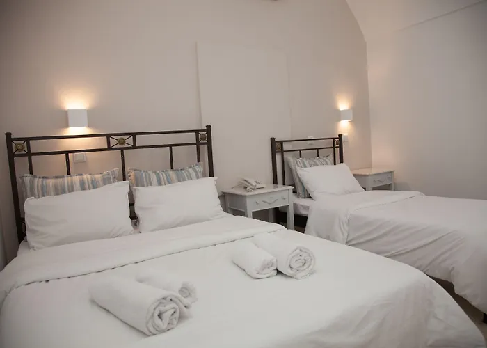 Pelican Отель Тира