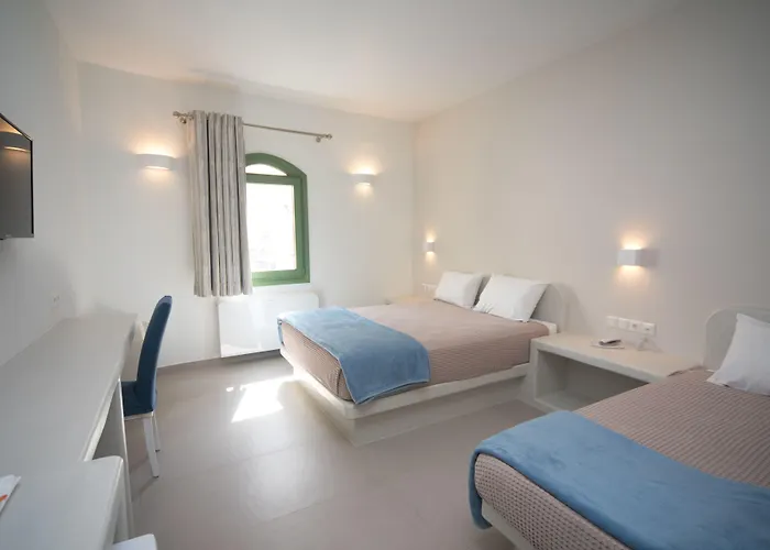 Pelican Отель 3*