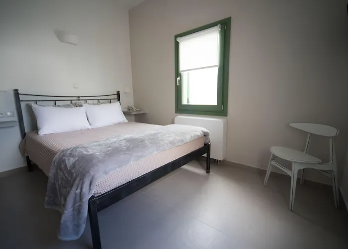 Отель Pelican 3*