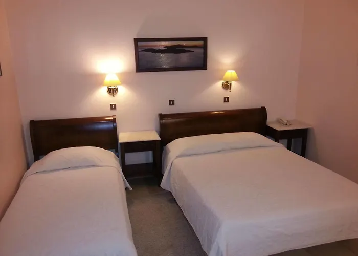 Hotell Pelican Fira (Santorini)